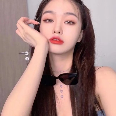 爱娃 封面